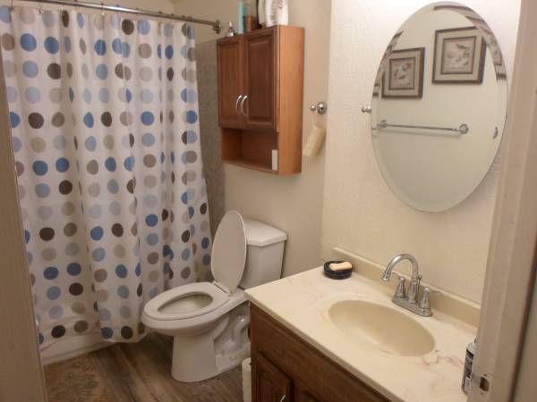 $600 / 3br - 132ft2 - Room for rent (Sacramento)63790713739905121