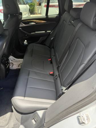 bmw x3 2020 - $240,000 (Florida miami)63485783298691124