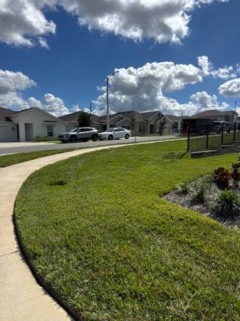 Lawn Maintenance Tech 1