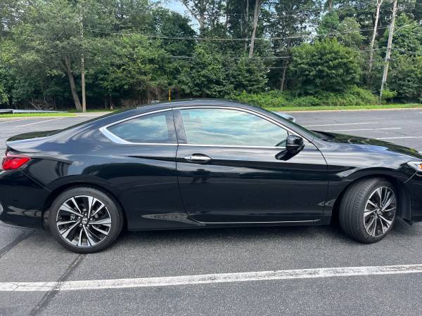 2016 - HOND ACCORD XL COUPE LOADED - 20,500 MILES - $22,500 (ELMONT)63654714762753121