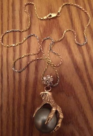 Eagle CLAW Diamond Pendant 1