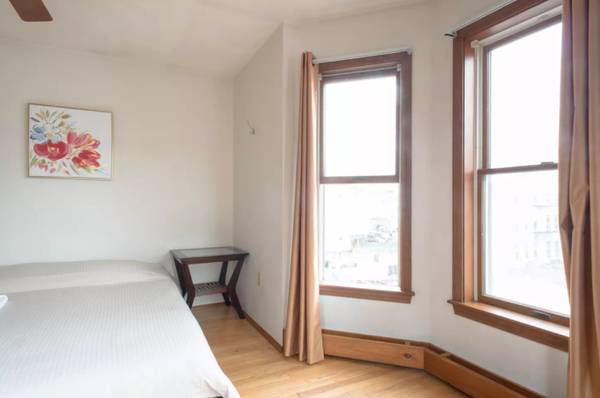 $850 / 1000ft2 - Waterfront Rooms in Jeffries Point - Available 9/1 (East Boston (Jeffries Point))63996549574659123
