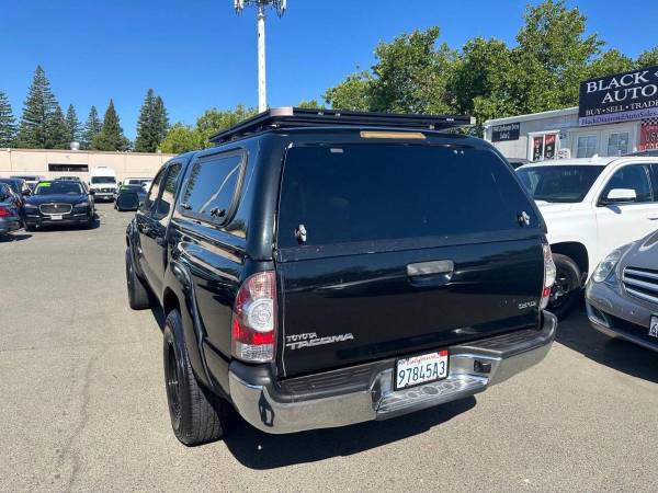 2015 Toyota Tacoma PreRunner 4x2 - Photo 10