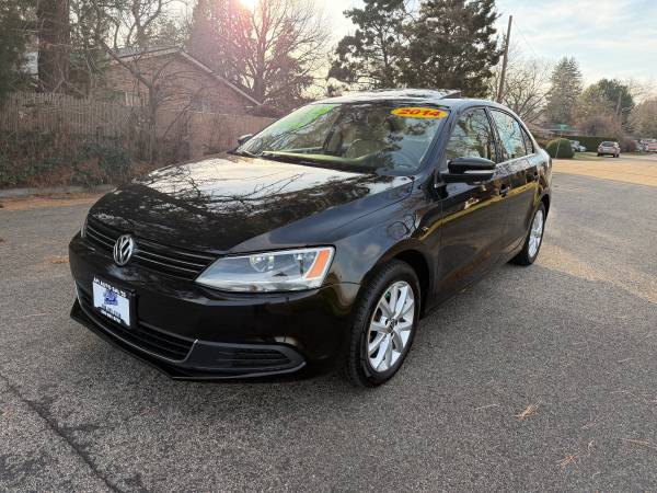 2014 Volkswagen Jetta 1.8T 5 Speed Manual 1