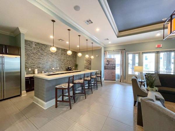 $1,221 / 1br - 756ft2 - Energy Star Rated Appliances, Free Access to Conference Room (Williston)63663364380419123