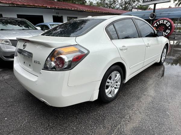 2012 Nissan Altima SL 110k - Fully Loaded - 1 Owner!! - $4,500 (Tampa)63443253683329123