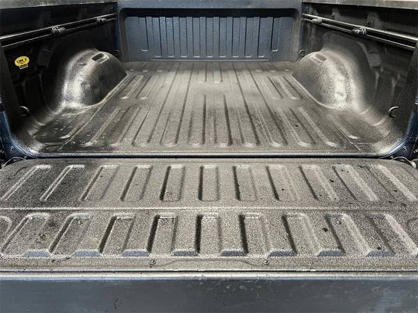 2019 Ram 1500 4x4 4WD Camioneta Dodge Rebel Crew Cab - $32,500 (LLAME O ENVÍE UN MENSAJE HOY MB Motors LLC)63482663312385124