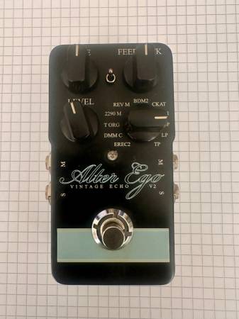TC Electronics Alter Ego, EH 720 Looper, Dunlop Mini Wah etc 1