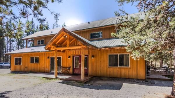 Private Lodge-Cabin for 5-12 people, 1-night ok 1