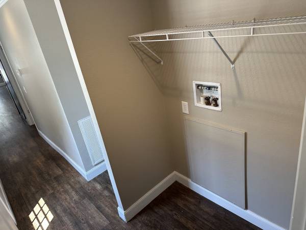 $1,244 / 3br - 960ft2 - Spacious 2022 2/2 Home on Corner Lot – Ask About Our Move-In Special! (Jacksonville)64005273063427124