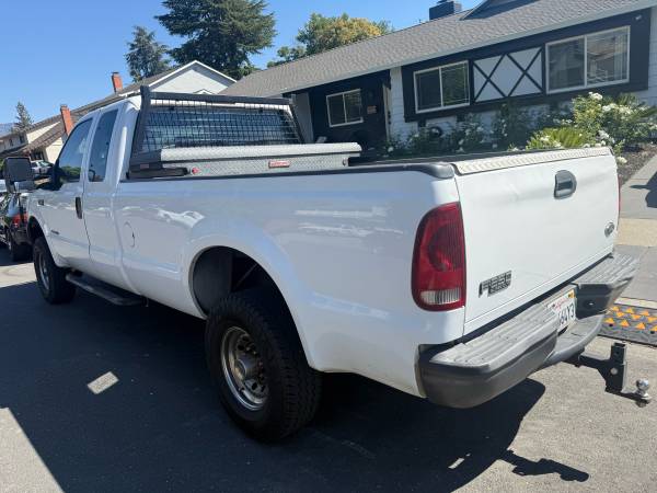 2001 Ford F250 7.3 4x4 *180 mil millas* - $12.900 (Concord)63470228385923124