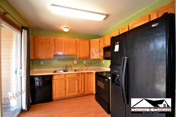 $1,750 / 3br - 1376ft2 - Delightful 2 story townhome in Widefield63658196880515122