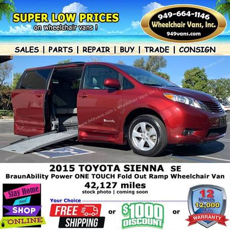 2015 Toyota Sienna SE Wheelchair Van    1