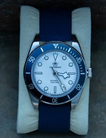 Automatic divers watch. 1