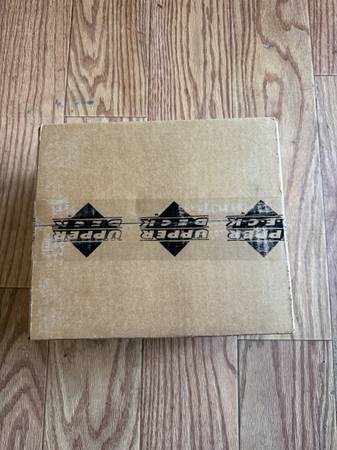 2001 Upoer Deck Golf Sealed Case 1