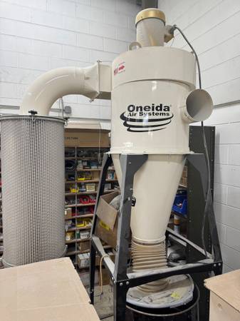 Oneida Dust Collector 1