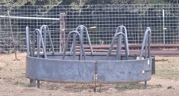 Round Bale Feeder 1