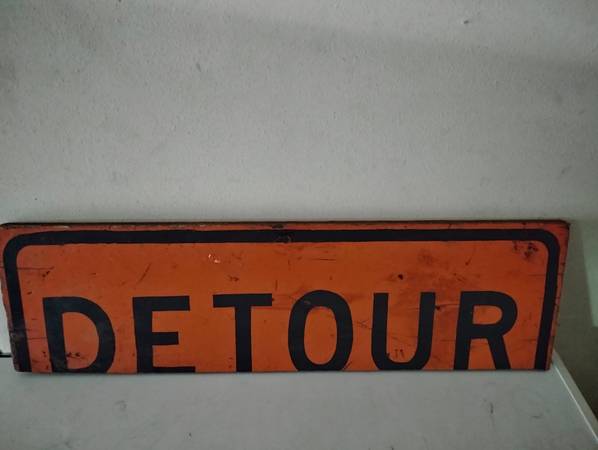 Retired DETOUR road sign 1