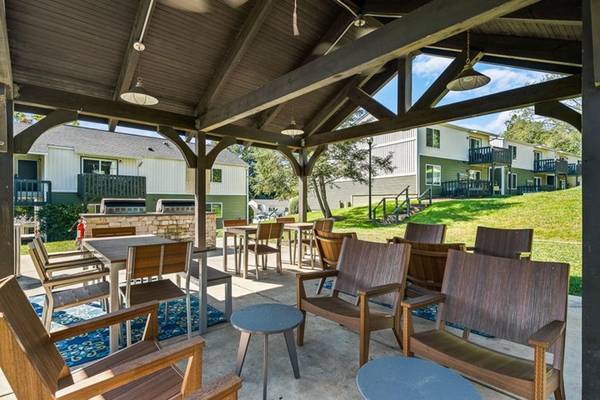 $1,506 / 2br - 980ft2 - Spacious 2 Bedroom, 1.5 Bath – 980 sq. ft. starting at $1,506/month! (Asheville, NC)64029375864066122