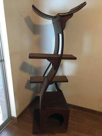 Cat Tree 1