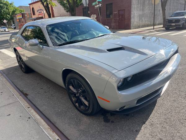 2020 dodge challenger - $17,90063477032605185121