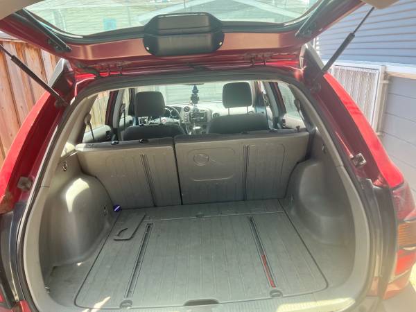Great, reliable car, 2003 Pontiac vibe - $750 (oakland east)63470228904195124