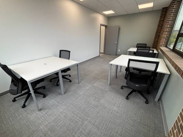 $1,520 ✨Large office space with up to 20% off selected offices from $1520 (Port Jervis)64035735474690121
