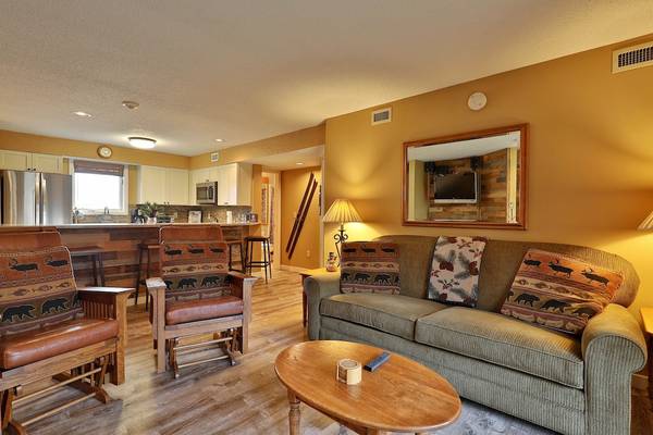 205 $ / 1 dormitorio - 429 pies² - Disfruta del condominio en la montaña Snow Okemo, diciembre - abril, 4 noches (Okemo Ludlow)63313379385729121