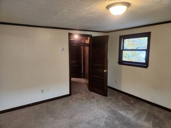 $1,500 / 1br - 900ft2 - Apartment for Rent (Bristol, RI)64002828048258123