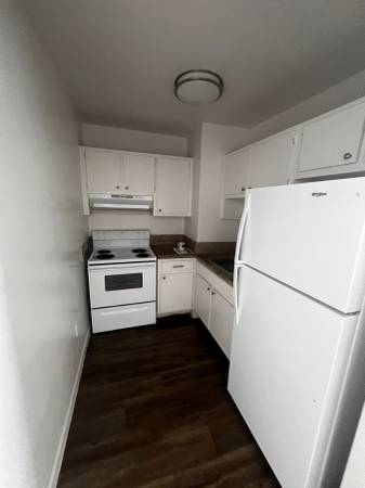 $1,750 / 1br - 575ft2 - 1/1 IN COCONUT GROVE by 27 ave (Coconut Grove)63825138906881124