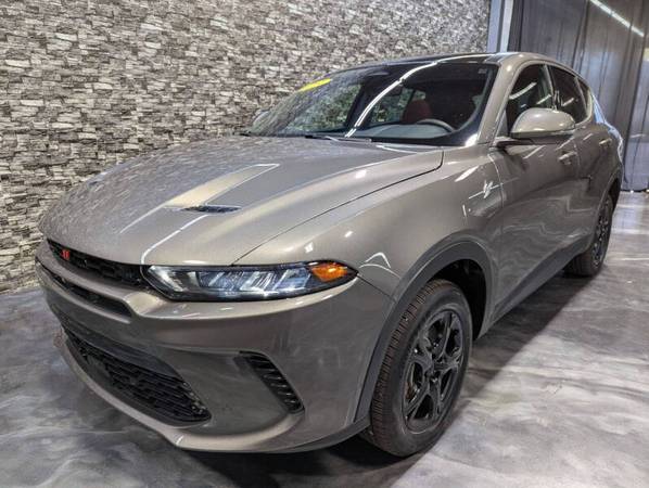2023 DODGE HORNET GT PLUS 2.0L AWD. UN SOLO DUEÑO CON POCOS KILÓMETROS!! - $899 (DETROIT)63470233514113122