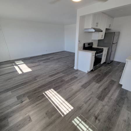 $1,895 / 1br - 600ft2 - Apartamento de 1 dormitorio (Windsor Hills, La Brea, Los Ángeles)63700939068161120