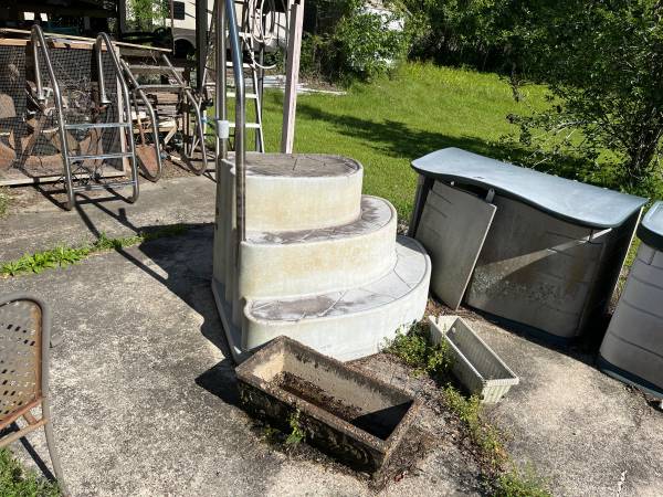 Pool steps 1