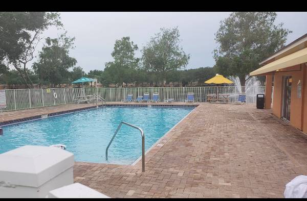 $1,850 / 2br - $1850 ACCESSIBLE 2B/1B IN LAKEWOOD AT EMERALD (HOLLYWOOD)64051002330626122