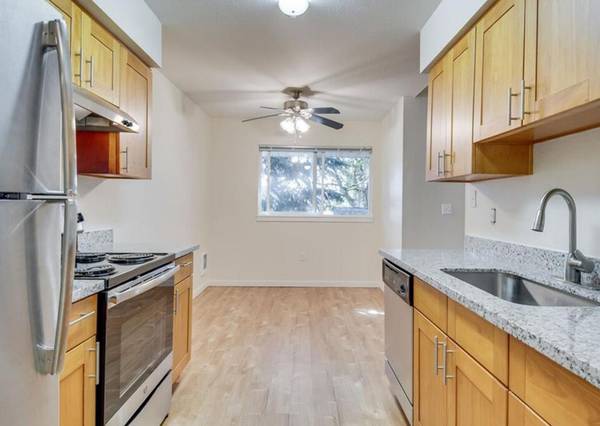 $1,995 / 3br - Public Transport Out Front - Washer/Dryer in Every Home + Three Bed (Beaverton / Aloha)63914971298179123