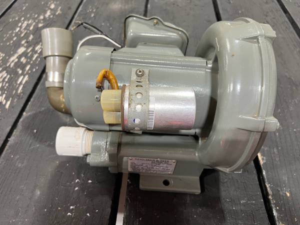 Cyclonic .35 hp Commercial Air Pump 1