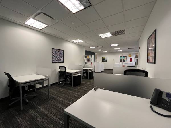 $600 / 25ft2 - Escritorios de Co-working Disponibles a MINUTOS de Times Square!!! (Midtown)63689861567233120