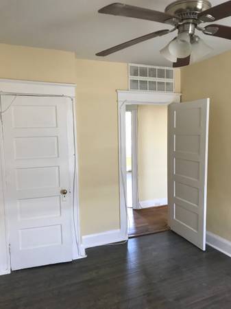 $550 / 1hab - 156ft2 - Alquiler de habitación para una persona madura // solo 1 persona (ciudad de Baltimore)63694945550081122