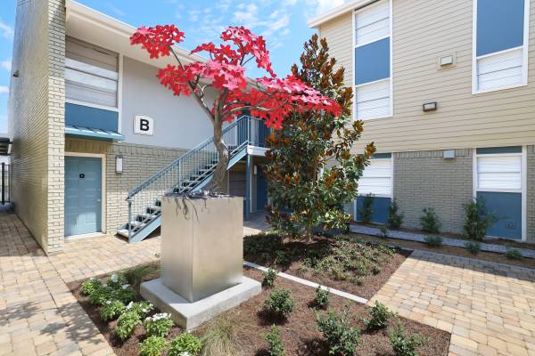 $1,495 / 1br - 649ft2 - Art-Inspired Living in Bucktown - Newly renovated (Metairie)63791870787969120