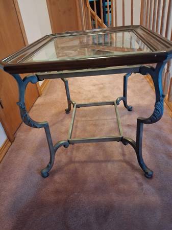 Living room Table 1