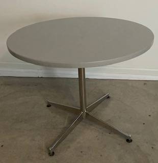 ひで Round Table 36 inch x 29.25 tall - furniture - by owner - sale