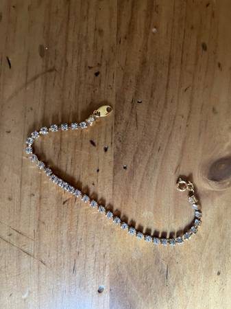avon bracelet 1