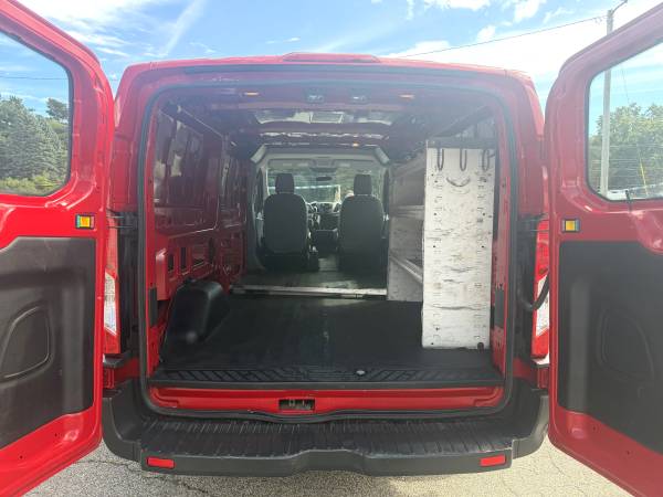 2015 Ford Transit 350 XLT - Photo 8