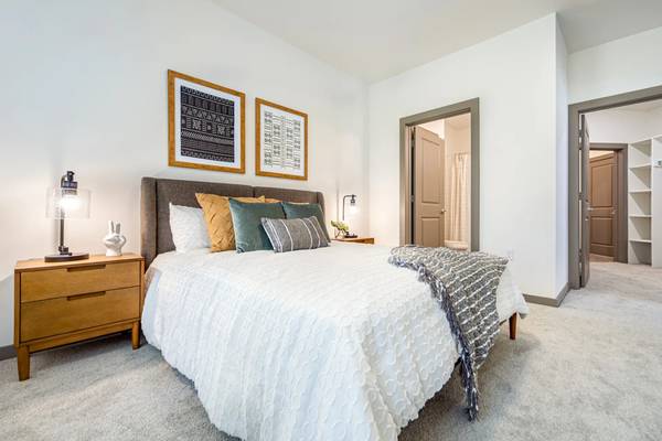$1,983 / 2br - 1201ft2 - Spoiler: You're Going To Love It Here!63976697345539123