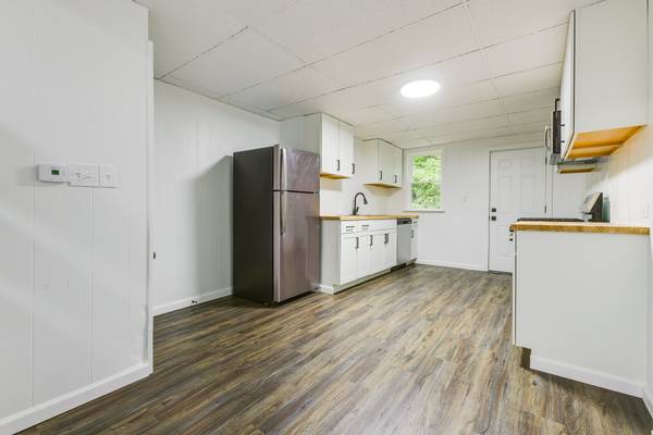 $1,299 / 2br - 632 Curtis---- 2 Bedroom, 1 Bathroom--- Available Now!!64013202951681123