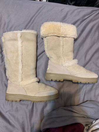 Ugg Sundance II 1