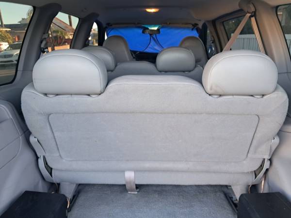 Ford passenger van seats 1