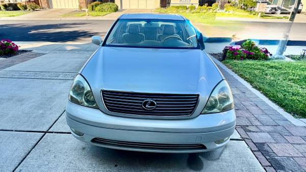 Lexus LS430 - $4.900 (dublin / pleasanton / livermore)63624220623491121