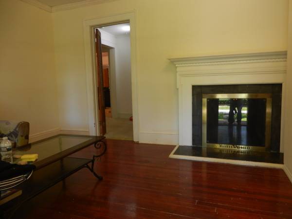 $490 / 3br - 164ft2 - área RTP mujer madura habitación en casa individual a pie del centro comercial (North Raleigh)63685998159361121