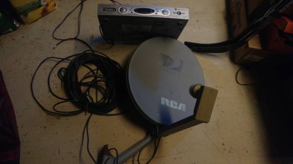 Satellite Dish With Receiver & Cable 1